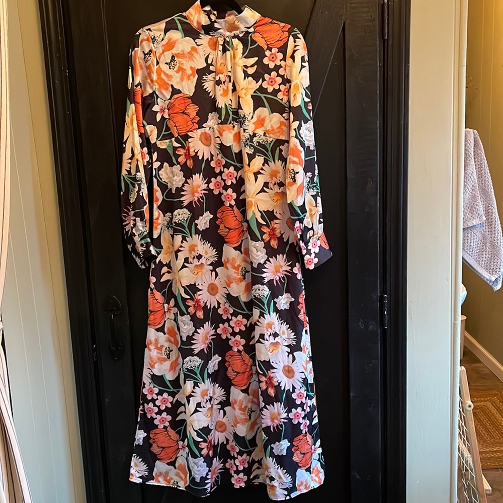 Empire waist maxi dress. Floral. SHEIN.